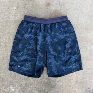 Fabletics Mens The One Short Blue Digital Camo Lined Athletic Training Shorts 7"
